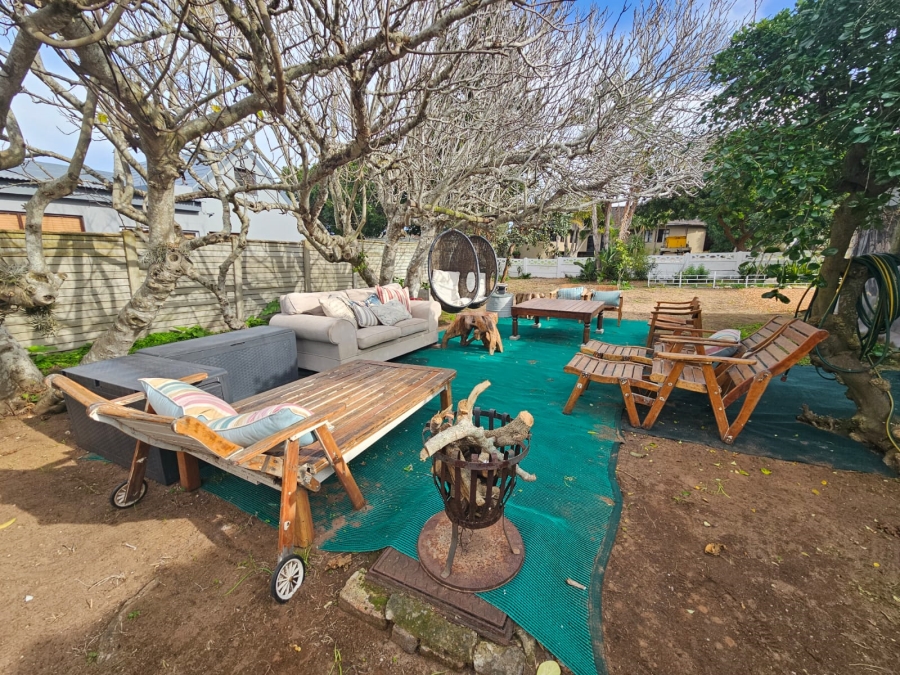 3 Bedroom Property for Sale in Stilbaai Wes Western Cape